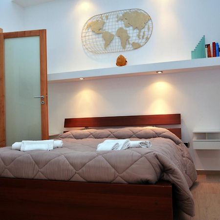 Conte Cavour Apartment Brindisi Exteriör bild