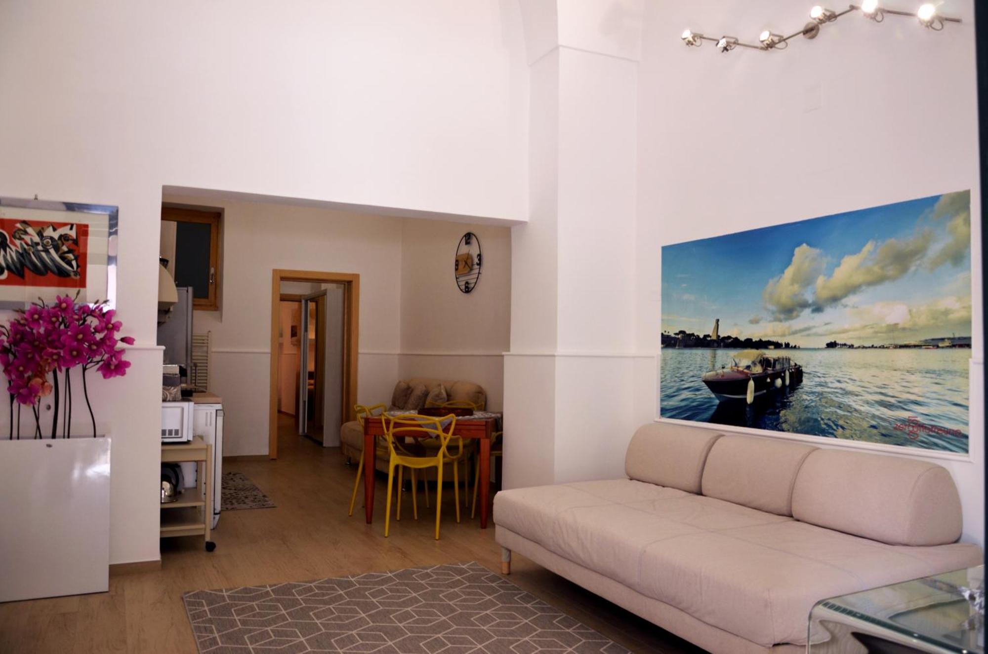 Conte Cavour Apartment Brindisi Exteriör bild