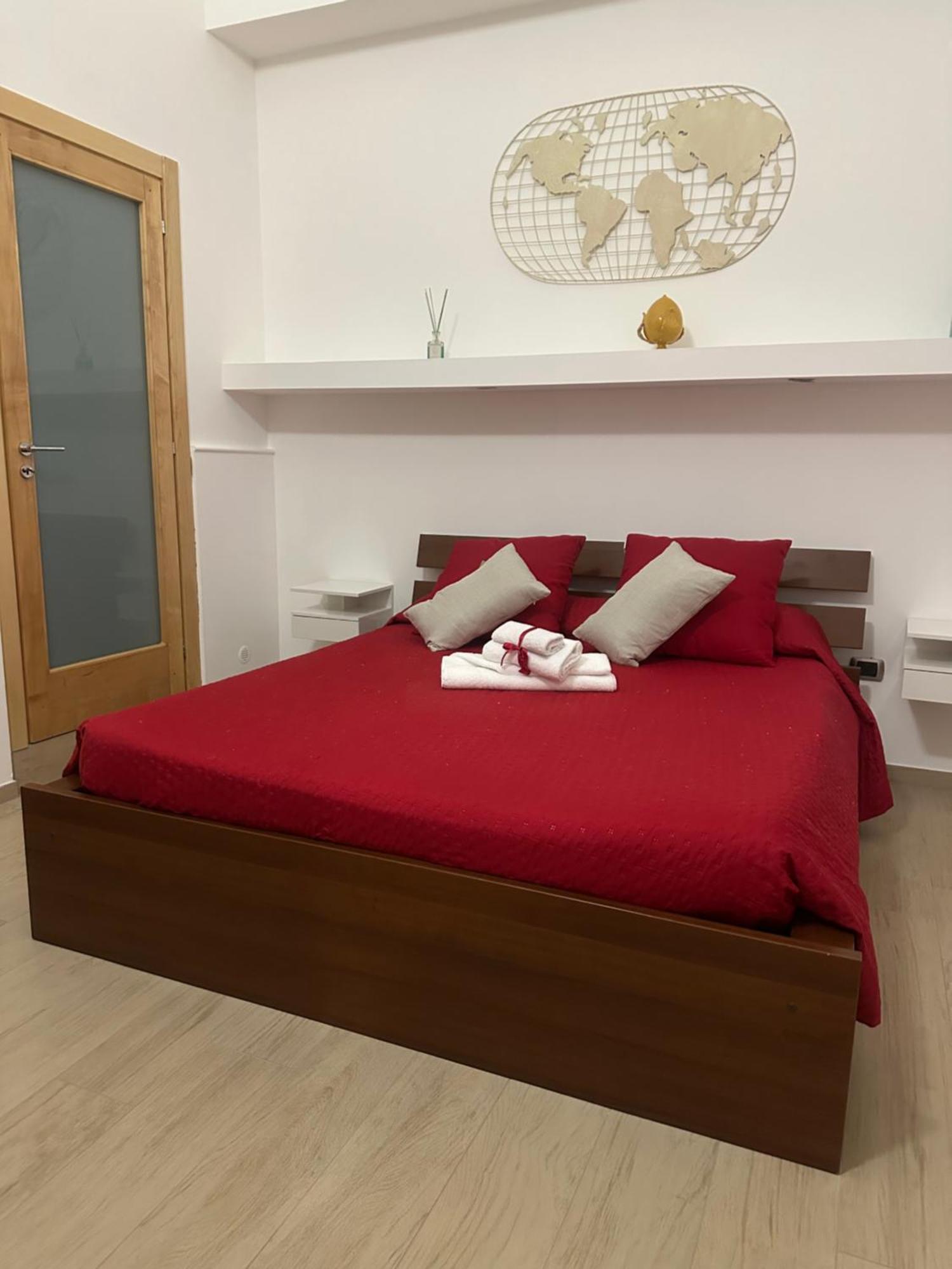 Conte Cavour Apartment Brindisi Exteriör bild